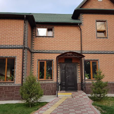 Mini Hotel Leila Almaty Eksteriør billede