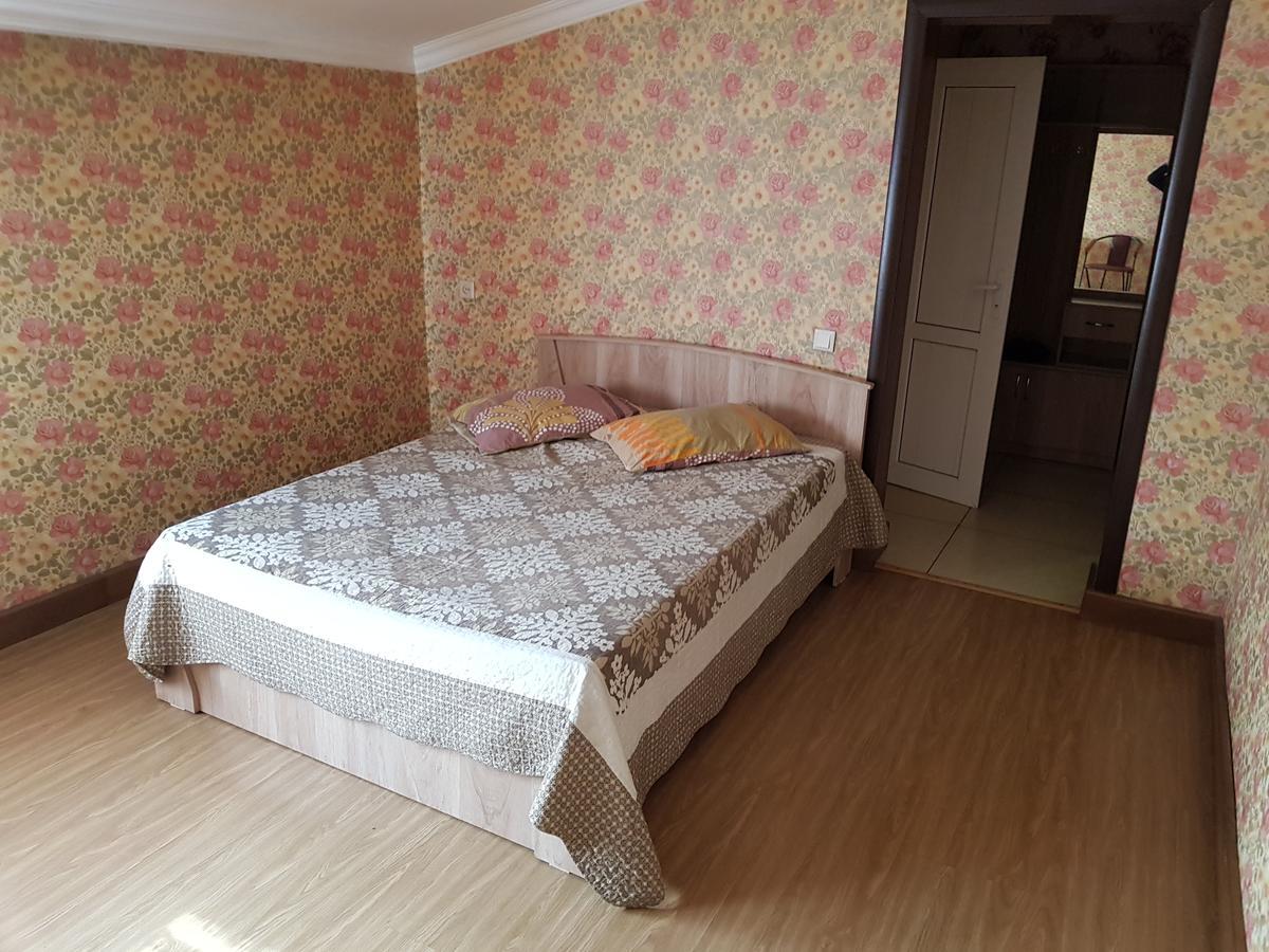 Mini Hotel Leila Almaty Eksteriør billede