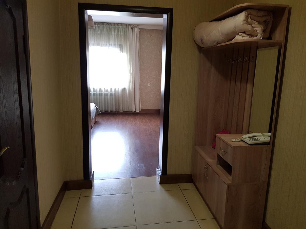 Mini Hotel Leila Almaty Eksteriør billede